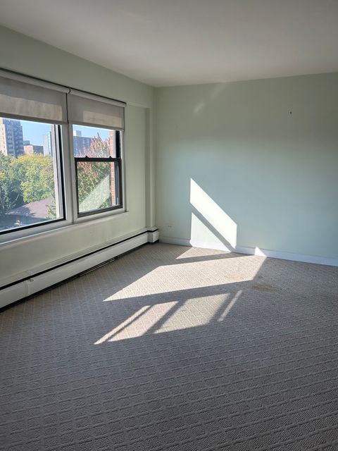 Tiny photo for 4880 N Marine Drive #606, Chicago, IL 60640 (MLS # 12489319)