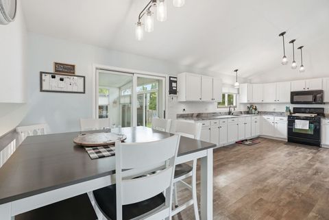 Tiny photo for 772 Wellington Parkway, New Lenox, IL 60451 (MLS # 12680419)