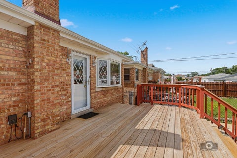 Tiny photo for 3221 N Pioneer Avenue, Chicago, IL 60634 (MLS # 12683678)