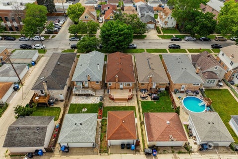 Tiny photo for 3221 N Pioneer Avenue, Chicago, IL 60634 (MLS # 12683678)