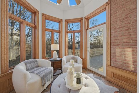 Tiny photo for 11361 W Plainfield Road, Indian Head Park, IL 60525 (MLS # 12637768)