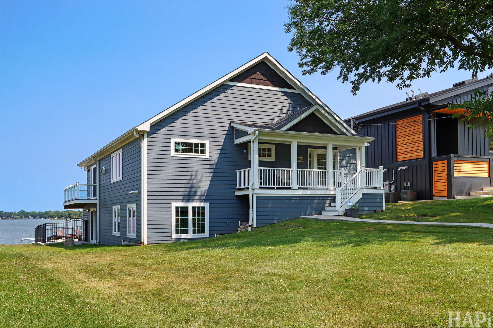 42813 N Woodbine Avenue