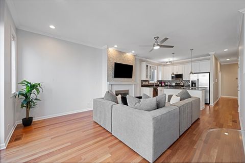 Tiny photo for 1628 N Bosworth Avenue #2, Chicago, IL 60642 (MLS # 12544240)