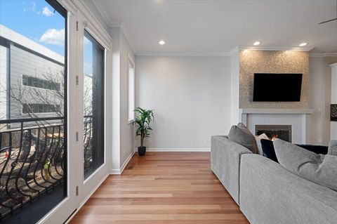 Tiny photo for 1628 N Bosworth Avenue #2, Chicago, IL 60642 (MLS # 12544240)