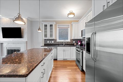 Tiny photo for 1628 N Bosworth Avenue #2, Chicago, IL 60642 (MLS # 12544240)