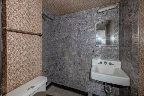 Tiny photo for 5834 W Byron Street, Chicago, IL 60634 (MLS # 12635188)