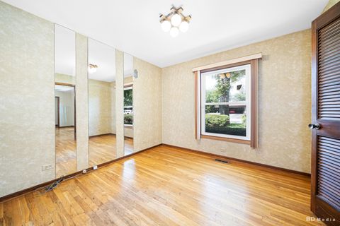 Tiny photo for 8 Berk Lane, Crete, IL 60417 (MLS # 12463222)