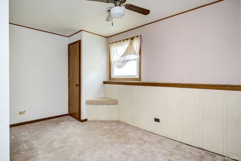 Tiny photo for 8 Berk Lane, Crete, IL 60417 (MLS # 12463222)