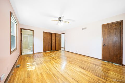 Tiny photo for 8 Berk Lane, Crete, IL 60417 (MLS # 12463222)