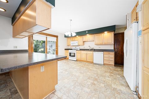 Tiny photo for 8 Berk Lane, Crete, IL 60417 (MLS # 12463222)