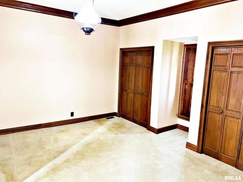 Tiny photo for 500 Metropolis Street, Metropolis, IL 62960 (MLS # 100000507)