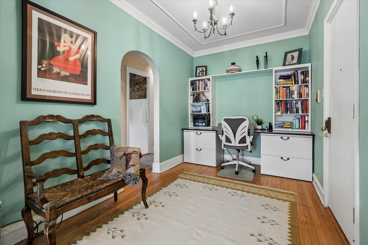 470 Sheridan Road 2
