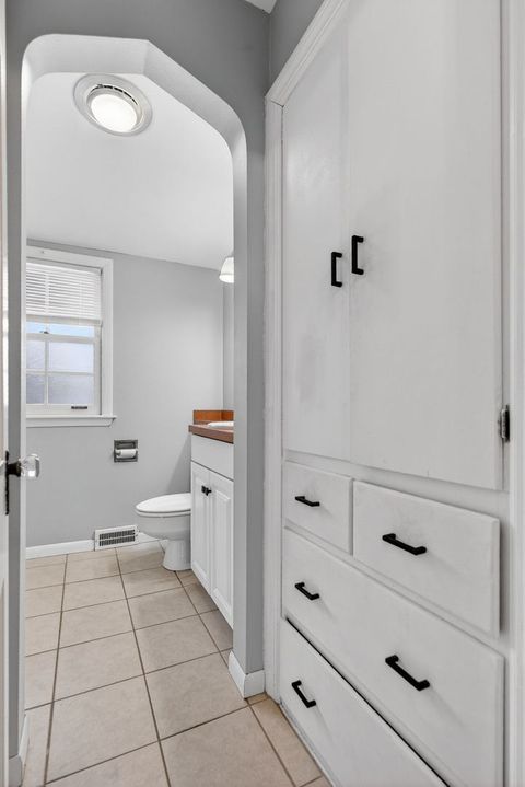 Tiny photo for 10950 S Homan Avenue, Chicago, IL 60655 (MLS # 12562944)