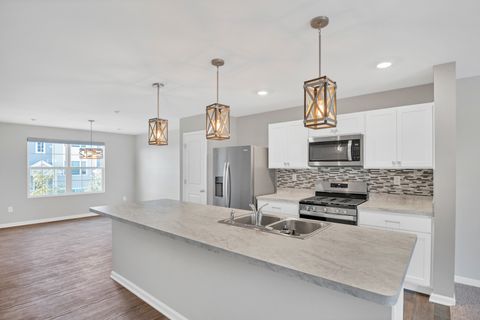 Tiny photo for 820 Briar Glen Court, Hampshire, IL 60140 (MLS # 12492753)