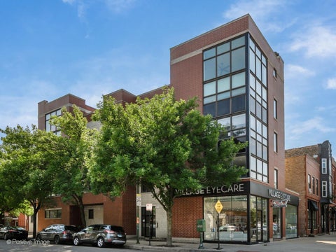 Photo of 1901 W Division Street #2N, Chicago, IL 60622 (MLS # 12749362)