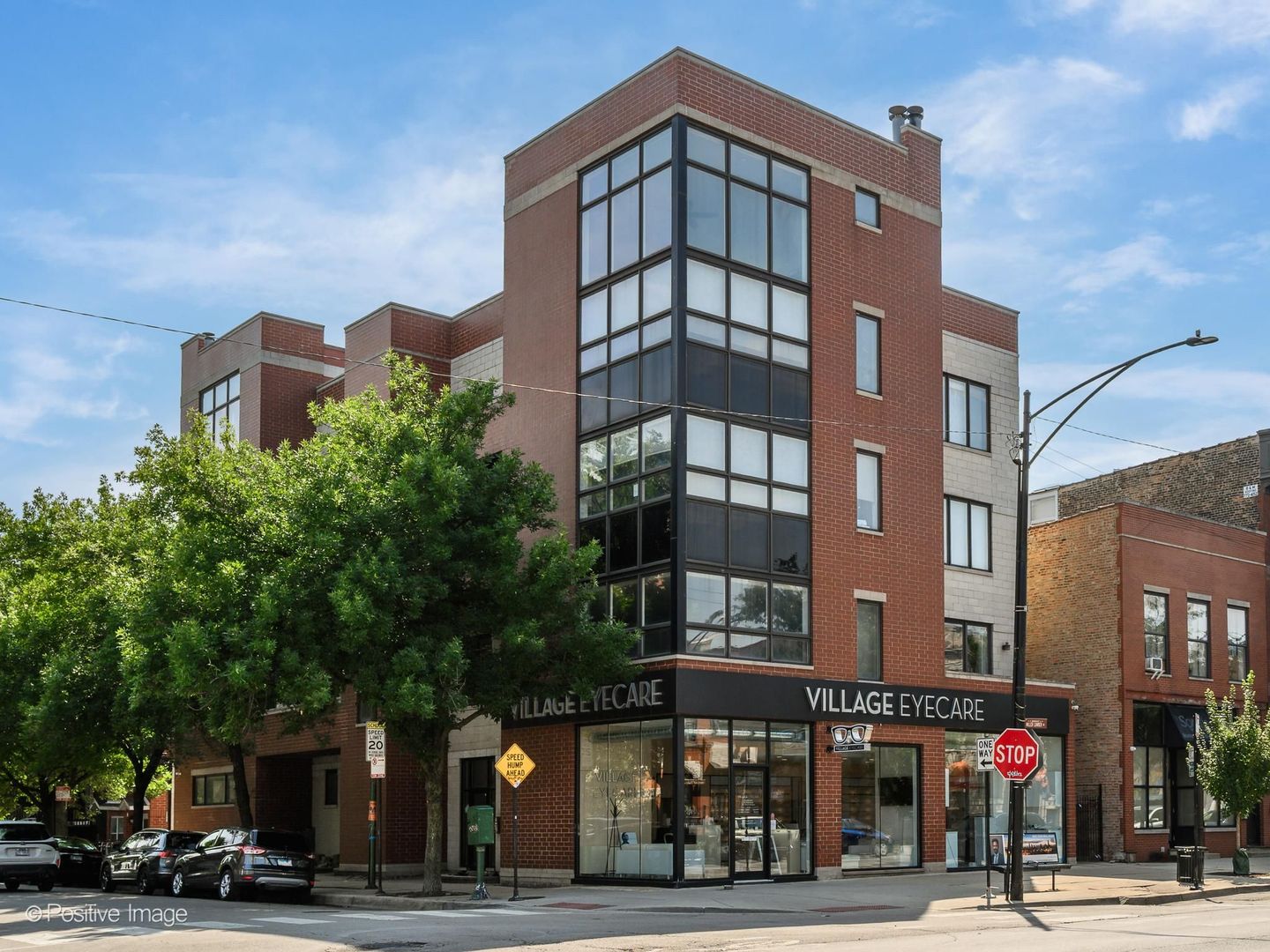 1901 W Division Street 2N