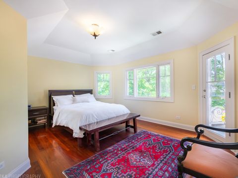 Tiny photo for 1009 Kings Lane, Glenview, IL 60025 (MLS # 12514612)