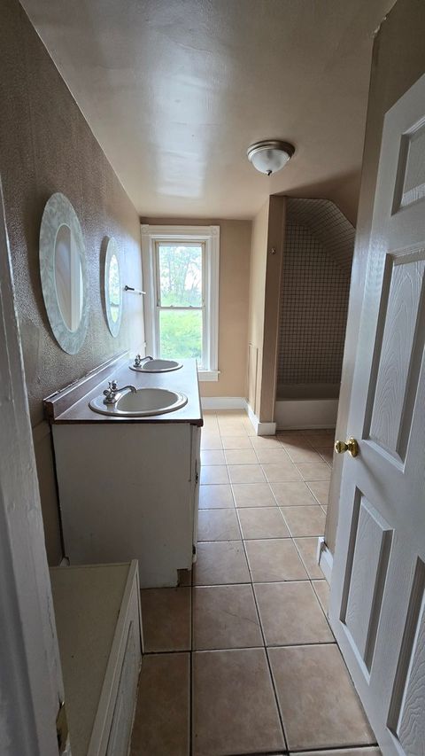 Tiny photo for 1632 Oak Street, Chicago Heights, IL 60411 (MLS # 12625439)