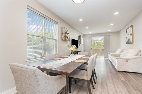 Tiny photo for 954 Genesee Drive #954, Naperville, IL 60563 (MLS # 12474856)