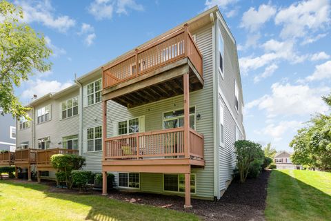 Tiny photo for 954 Genesee Drive #954, Naperville, IL 60563 (MLS # 12474856)
