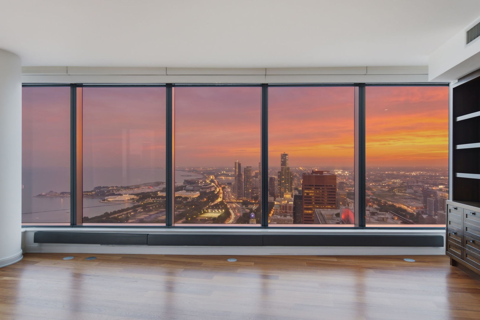 60 E Monroe Street 6102