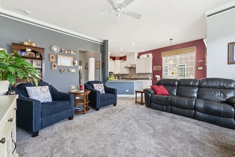 Tiny photo for 3871 Crooked Creek Drive, Elgin, IL 60124 (MLS # 12619289)