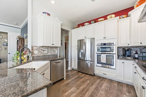 Tiny photo for 3871 Crooked Creek Drive, Elgin, IL 60124 (MLS # 12619289)