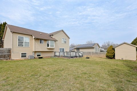 Tiny photo for 520 CALGARY Way, Belvidere, IL 61008 (MLS # 12601593)