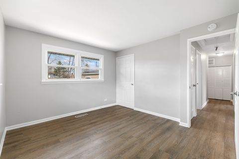 Tiny photo for 18960 John Avenue, Country Club Hills, IL 60478 (MLS # 12615649)