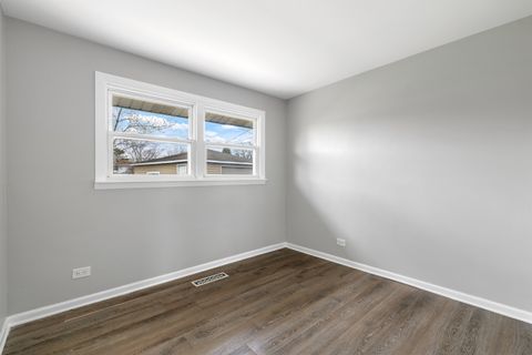 Tiny photo for 18960 John Avenue, Country Club Hills, IL 60478 (MLS # 12615649)