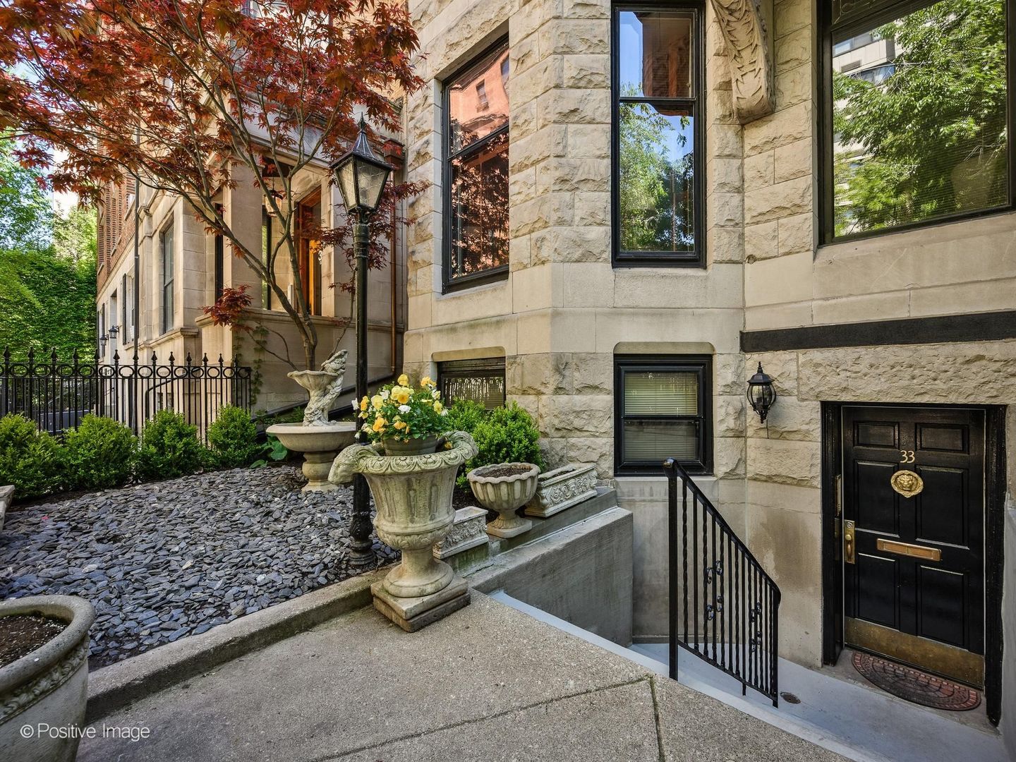 33 E Division Street