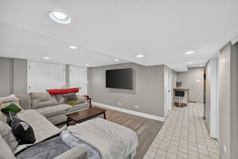 Tiny photo for 75 N 2nd Avenue, Des Plaines, IL 60016 (MLS # 12760263)