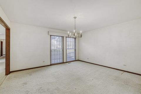 Tiny photo for 2113 Greenock Street, Inverness, IL 60067 (MLS # 12577294)