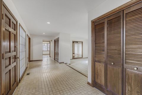 Tiny photo for 2113 Greenock Street, Inverness, IL 60067 (MLS # 12577294)