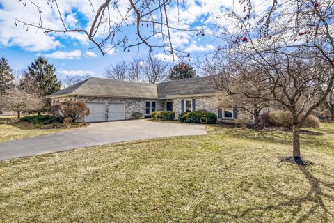 Photo of 2113 Greenock Street, Inverness, IL 60067 (MLS # 12577294)