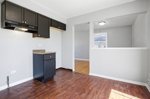 Tiny photo for 16544 Prairie Avenue, South Holland, IL 60473 (MLS # 12596415)