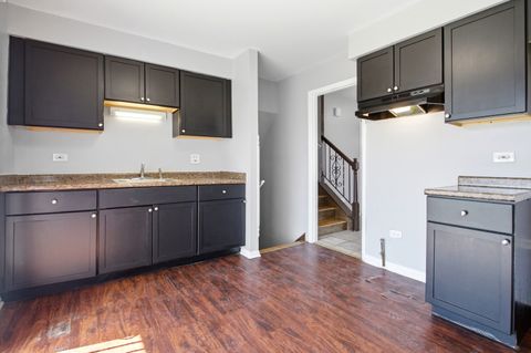 Tiny photo for 16544 Prairie Avenue, South Holland, IL 60473 (MLS # 12596415)