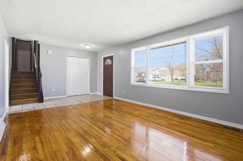 Tiny photo for 16544 Prairie Avenue, South Holland, IL 60473 (MLS # 12596415)