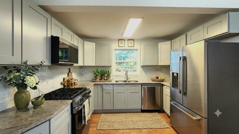 Tiny photo for 23217 W North Lakewood Lane, Lake Zurich, IL 60047 (MLS # 12768610)