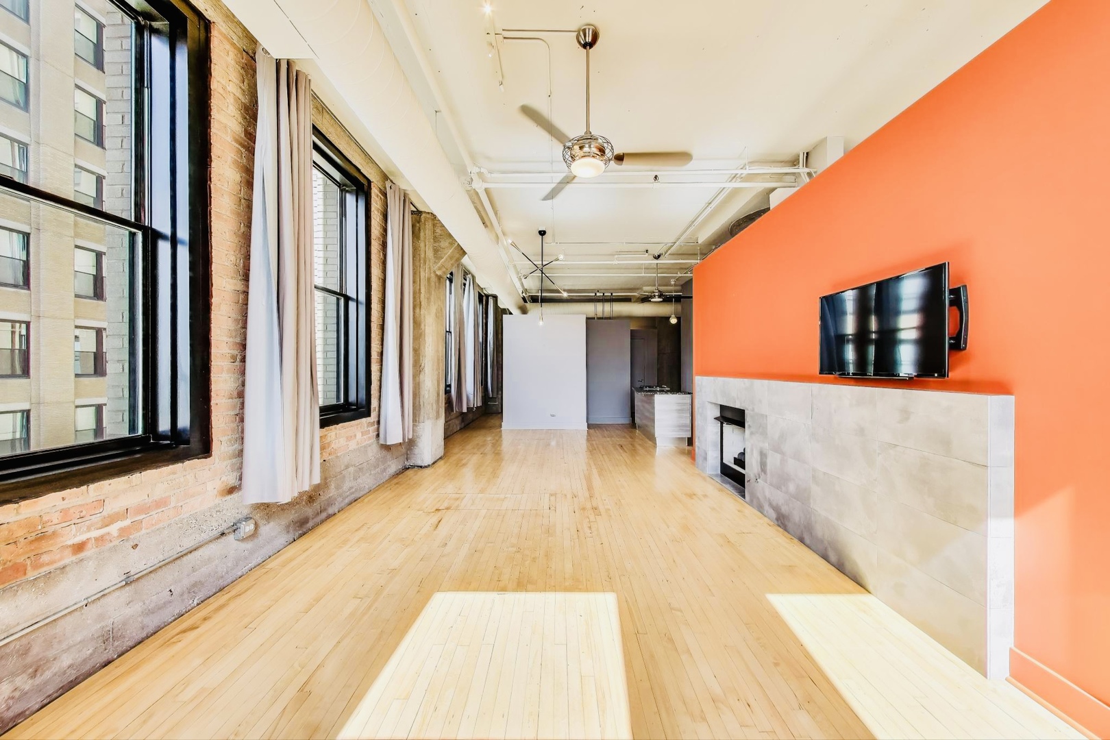 728 W Jackson Boulevard 514
