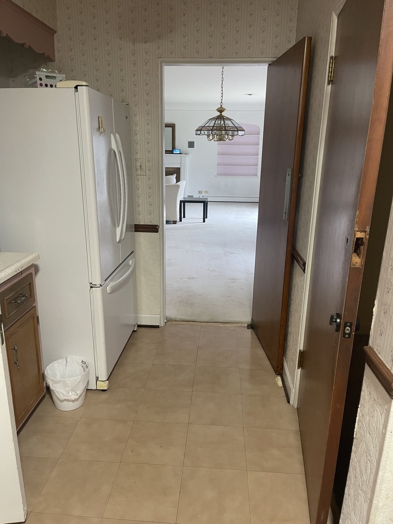 12713 S 80 th Avenue