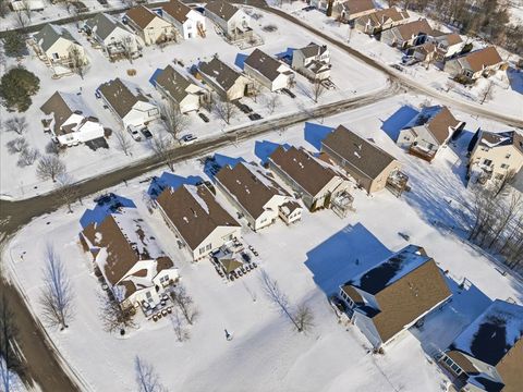 Tiny photo for 8 E Hague Drive, Antioch, IL 60002 (MLS # 12551609)