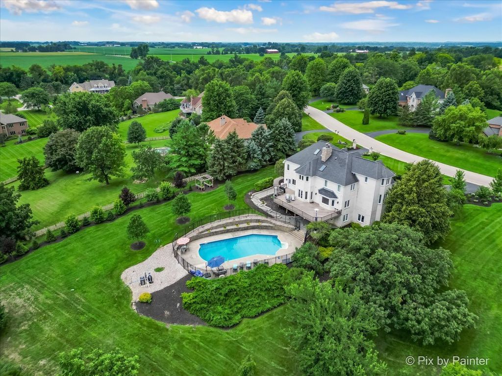 listing image 82