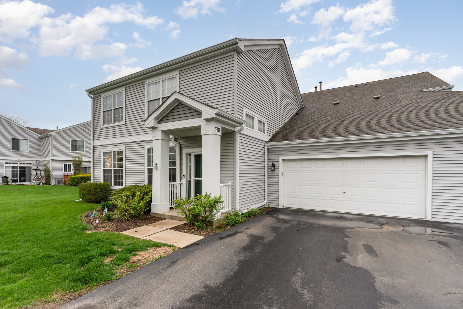 310 Cascade Lane 310