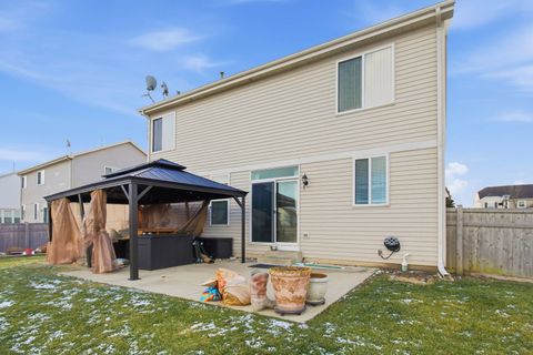 Tiny photo for 818 Vertin Boulevard, Shorewood, IL 60404 (MLS # 12550834)