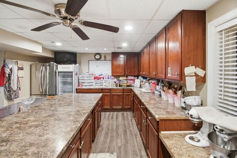 Tiny photo for 818 Vertin Boulevard, Shorewood, IL 60404 (MLS # 12550834)