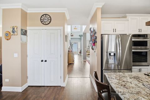 Tiny photo for 818 Vertin Boulevard, Shorewood, IL 60404 (MLS # 12550834)