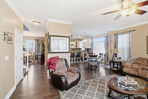 Tiny photo for 818 Vertin Boulevard, Shorewood, IL 60404 (MLS # 12550834)