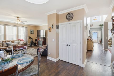 Tiny photo for 818 Vertin Boulevard, Shorewood, IL 60404 (MLS # 12550834)