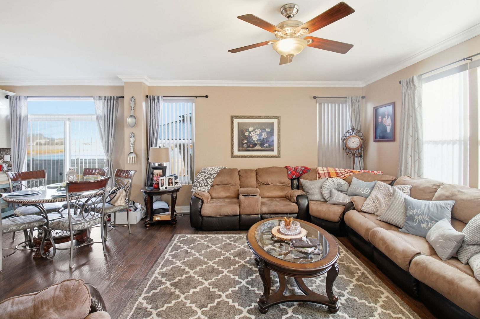 818 Vertin Boulevard